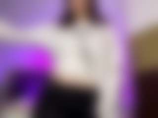 RoxannTools's Live Sex Cam Show