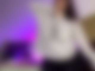 RoxannTools's Live Sex Cam Show