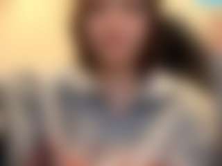 RoxannTools's Live Sex Cam Show