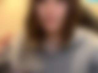 RoxannTools's Live Sex Cam Show