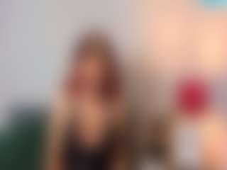 Live cam show with TessBabe - New Blowjob on CamClone