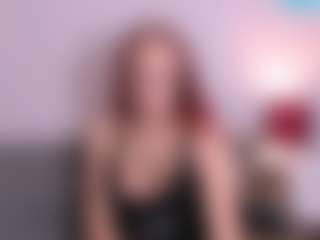 Live cam show with TessBabe - Blue Eyes on Pornisteam.com