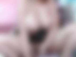 Vickiris's Live Sex Cam Show