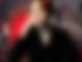 Live cam show with Vixen-noir - Spank Red Hair on Camiplay Live