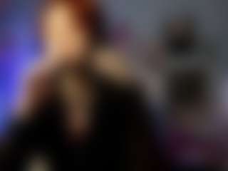 Live cam show with Vixen-noir - Moaning on SxyPornLive