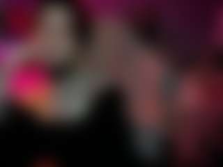 Live cam show with Vixen-noir - Average on WildCum