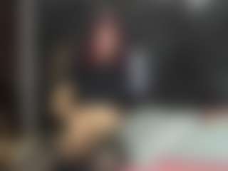 Aria-skyee's Live Sex Cam Show