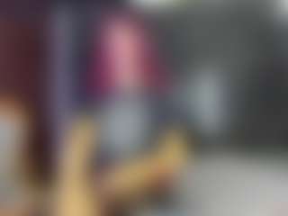 Aria-skyee's Live Sex Cam Show