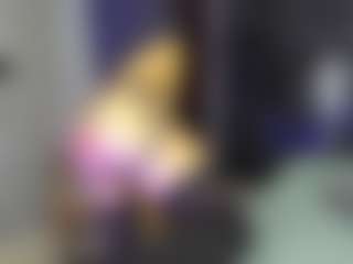 Aria-skyee's Live Sex Cam Show