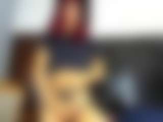 Aria-skyee's Live Sex Cam Show