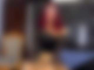 Aria-skyee's Live Sex Cam Show