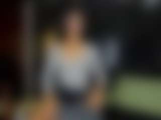 Live cam show with Aria-skyee - Tease on CamwithHer