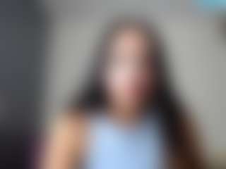 EmilieGs's Live Sex Cam Show
