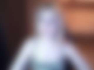 Evelyn's Live Sex Cam Show