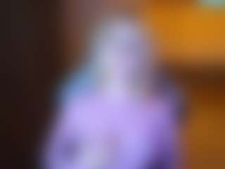 Live cam show with Evelyn - Blue Eyes on TeamSkeetLive