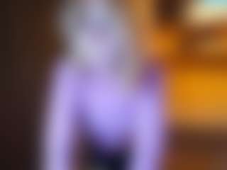 Live cam show with Evelyn - BBW on SinfulBabes