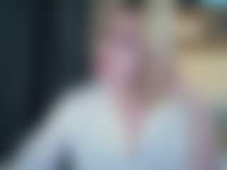 Live cam show with Evelyn - Bondage on livesuperchat.net