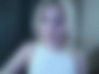 Evelyn's Live Sex Cam Show