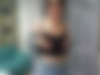 Live cam show with Evelyn - Blonde Hair Teen (18+) on fapnchat