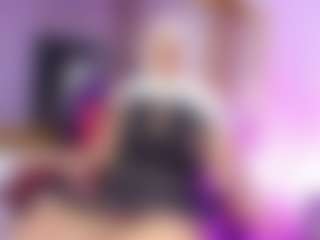 Live cam show with SaraPhill - Public MILF on sexytreat.net