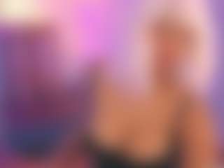 Live cam show with Scarlett-evanss1 - Doggy on Cam Slut