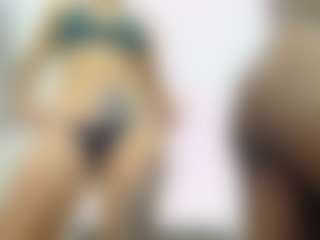zule-jhonson's Live Sex Cam Show