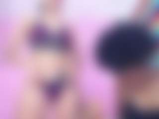 Live-camshow met zule-jhonson - Tease op Camsoda
