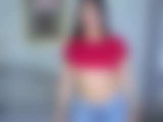 Live-Cam-Show mit Alisson-Sweet-T - Facial auf Camsoda