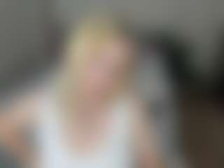 Live cam show with AmeliaxCandy - Athletic College on instabang