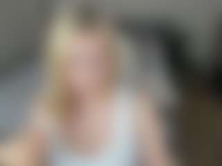 Live cam show with AmeliaxCandy - Erotic Dance on SmokeAndPoke