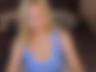 Live cam show with AmeliaxCandy - Body Massage on TeamSkeetLive