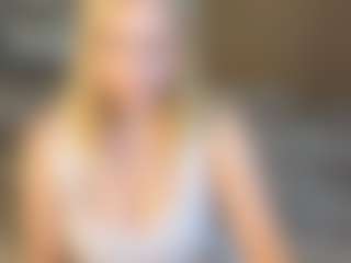 Live cam show with AmeliaxCandy - Body Massage on Camsoda