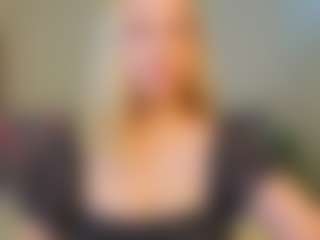 Live cam show with AmeliaxCandy - Ass Clapping on parknlotfishbdy