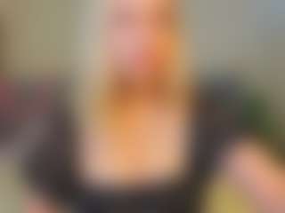 Spettacolo in cam dal vivo con AmeliaxCandy - Bikini su Camsoda