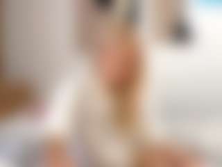 Live cam show with AmieeTanimoto - Striptease on Camsoda