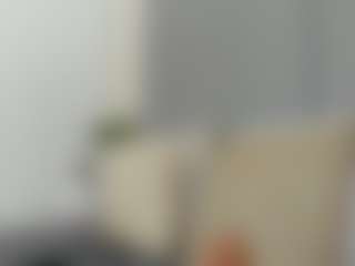 Live cam show with CannelaSmith - Gagging on Camsoda