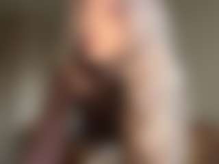 Live cam show with ConstanceNordyke - Fingers on Camsoda