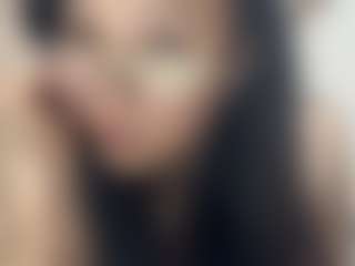 Mia's Live Sex Cam Show
