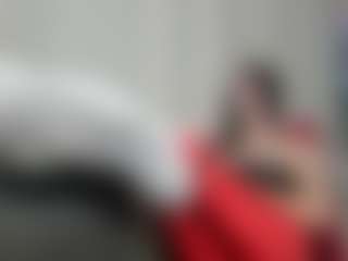 Live cam show with holyharllot - Pegging on Hubzter Live