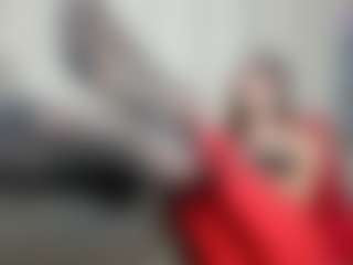 Live cam show with holyharllot - Pegging on Camsoda
