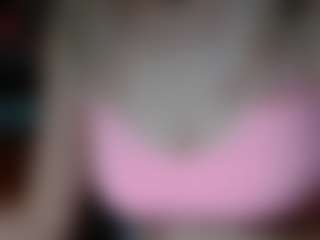 Live cam show with KathleenEdwards - Upskirt on Camsoda