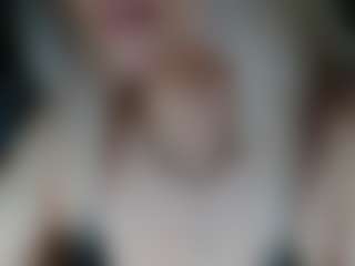 Live cam show with KathleenEdwards - Blue Eyes on CamwithHer