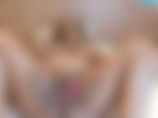Live cam show with KeylaAura - Handjob on livesuperchat.net
