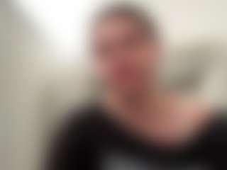 LauriSabio's Live Sex Cam Show