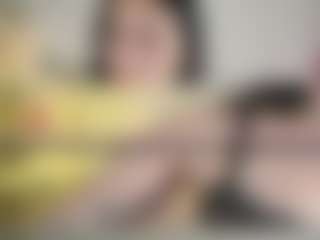 Live cam show with MiaPaloma18 - Green Eyes on sexylive.show