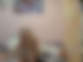 Luna's Live Sex Cam Show