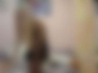 Luna's Live Sex Cam Show