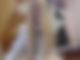 Live cam show with Luna - Joi on Streamer API