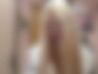 Live cam show with Luna - Lesbian on Free Soda