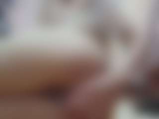 Luna's Live Sex Cam Show